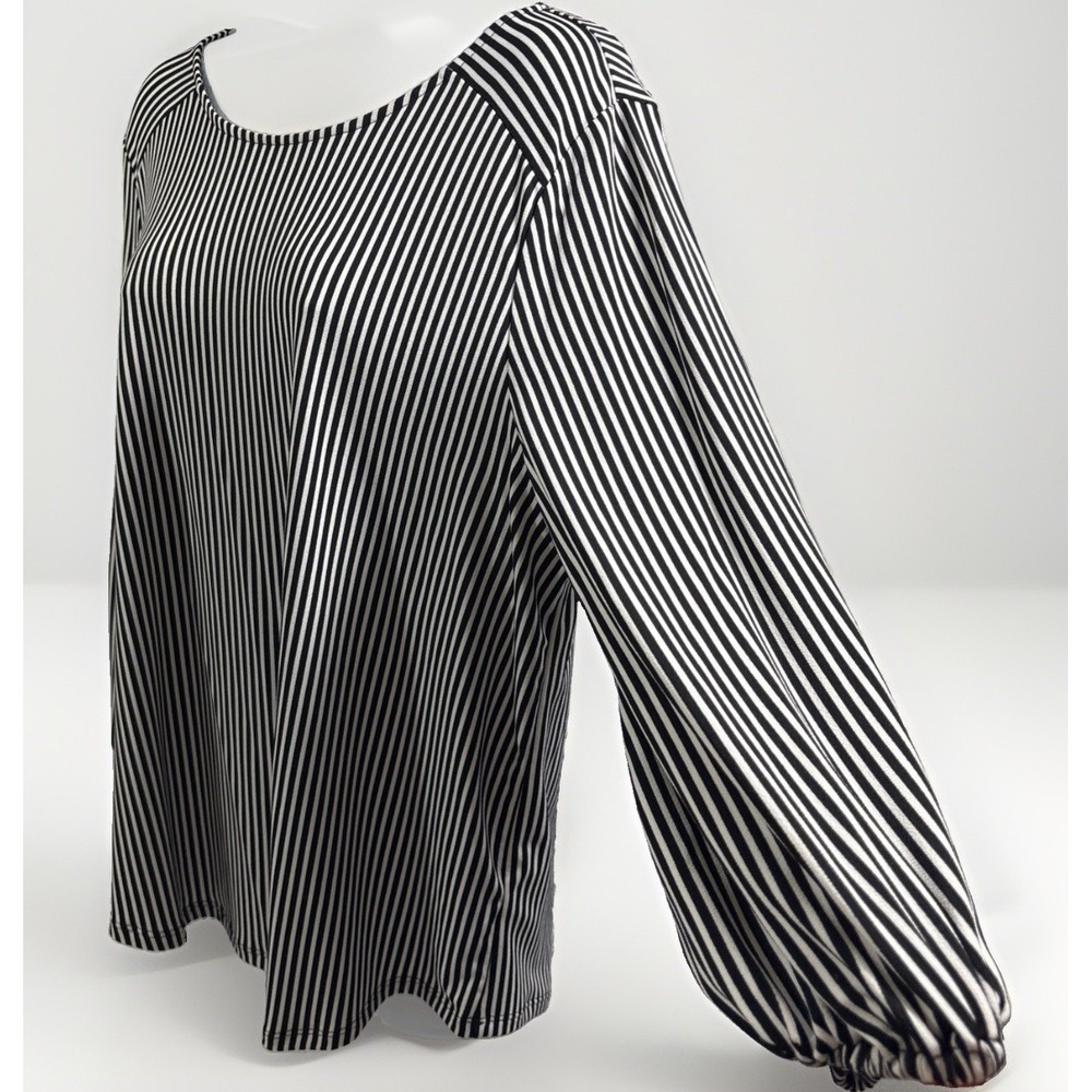 NWT Adrianna Papell Printed 3/4 Sleeve Yoke Detail Striped Blouse L